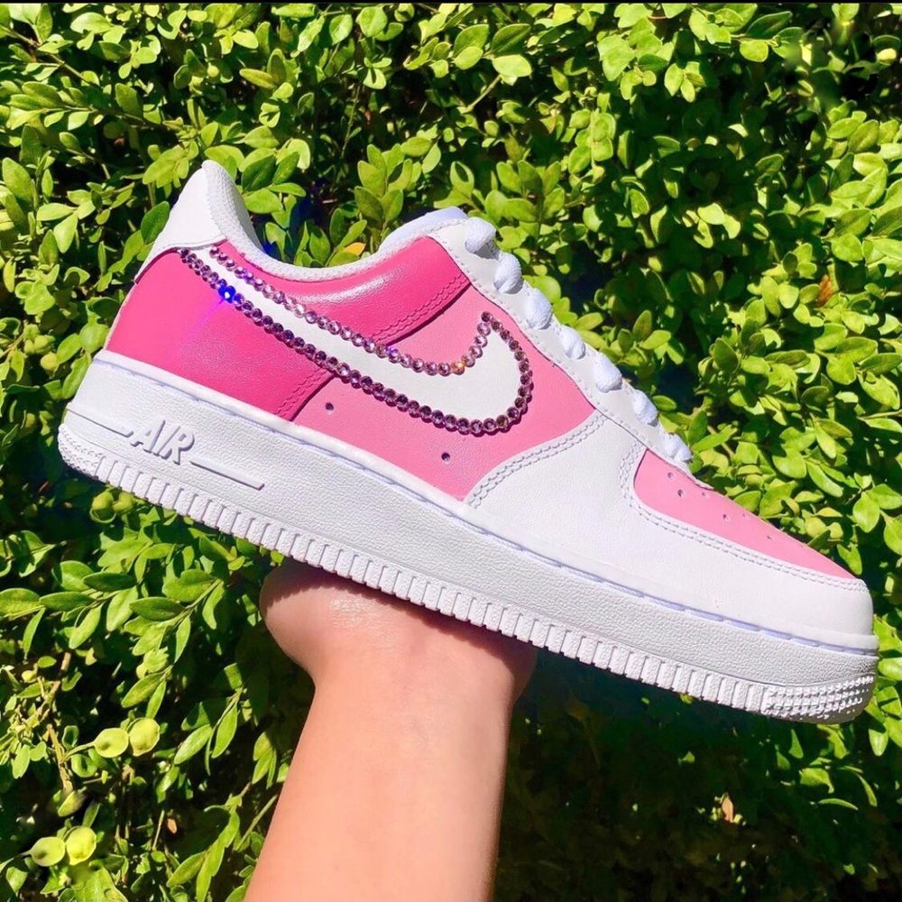Custom Painted “Hotline Bling” Nike Air Force 1